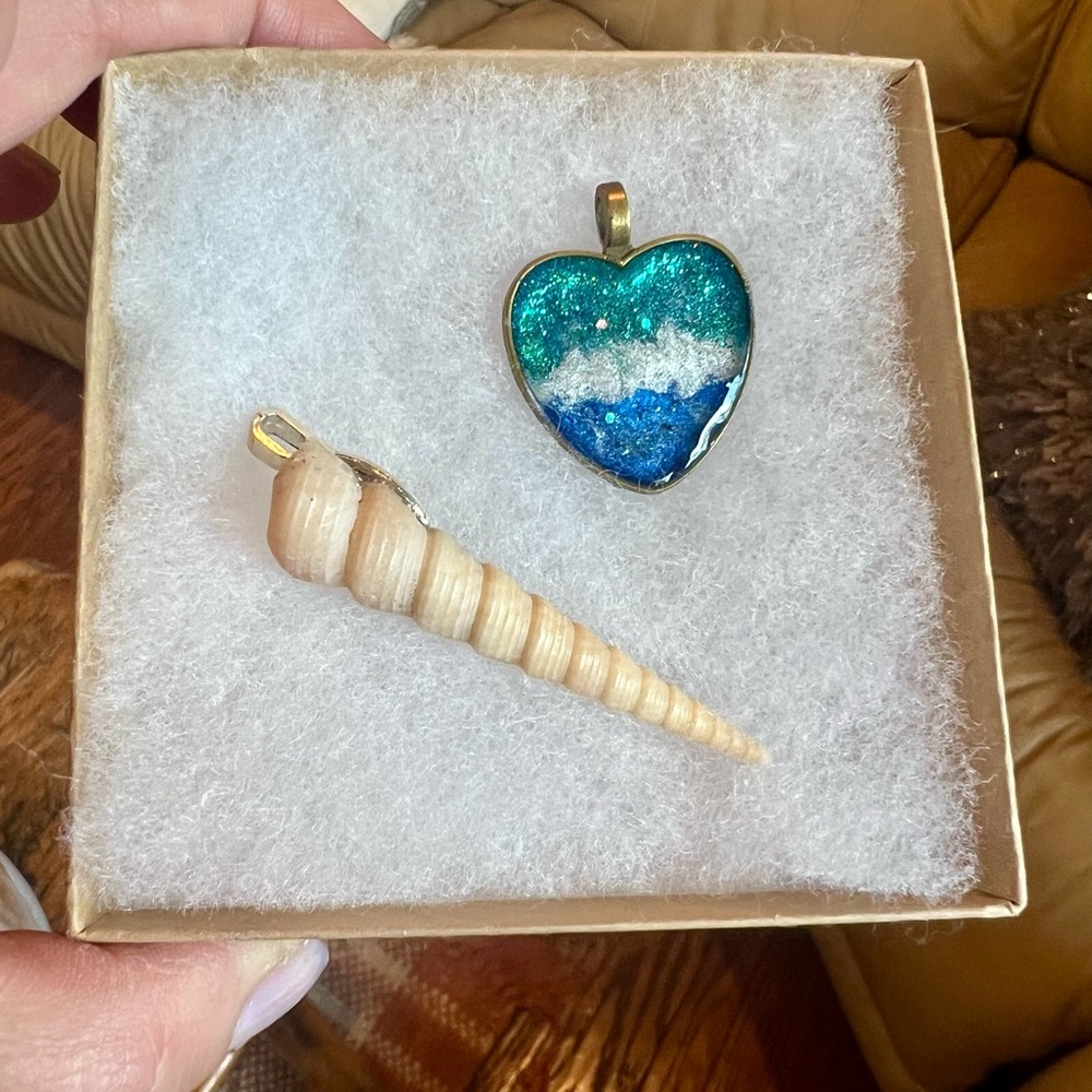 Heart-Shaped Blue and Green Pendant Necklace